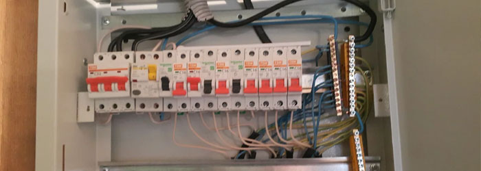 Установка и сборка щитов автоматов